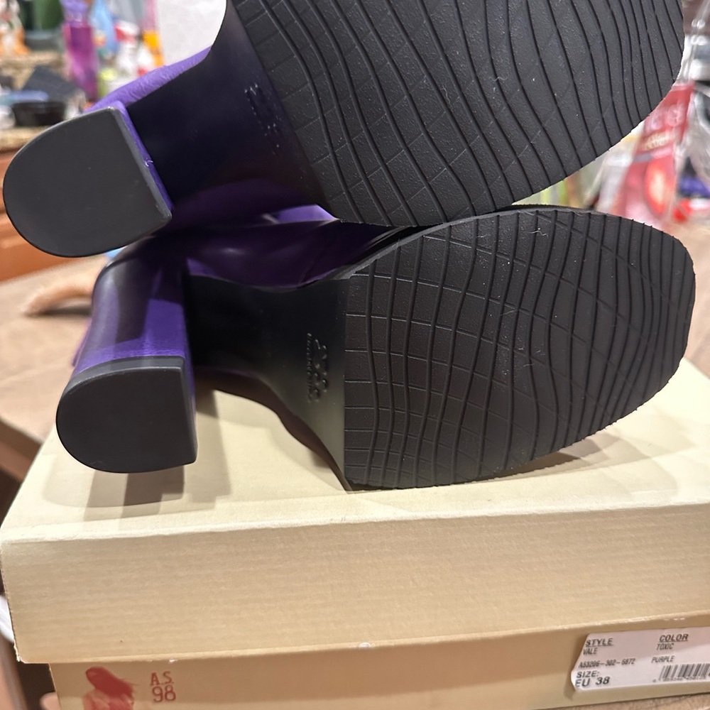 A.S. 98 boots in Toxic Purple BNIB - Picture 3 of 5